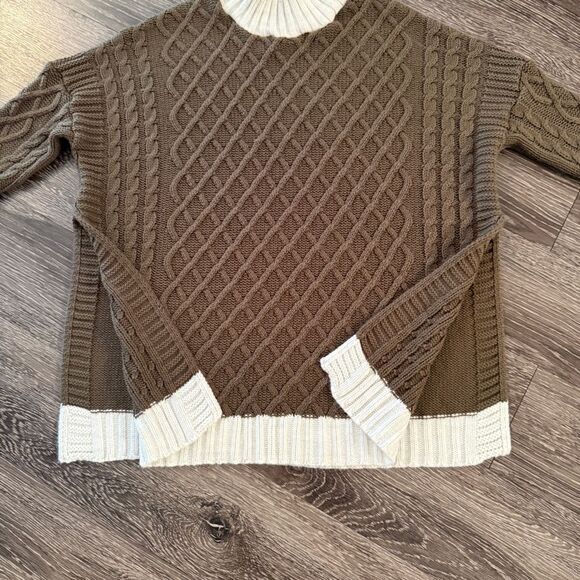 Mersea Lisbon Traveler - Picture 4 of 7